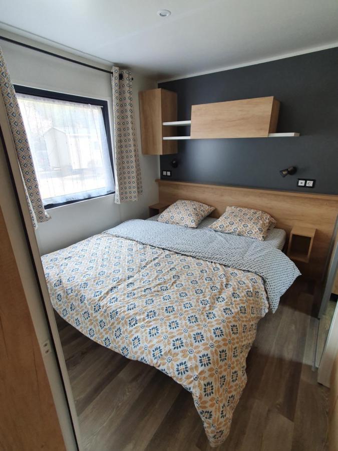 Bahiana Hotel Сен-Жулиен-ан-Борн Екстериор снимка